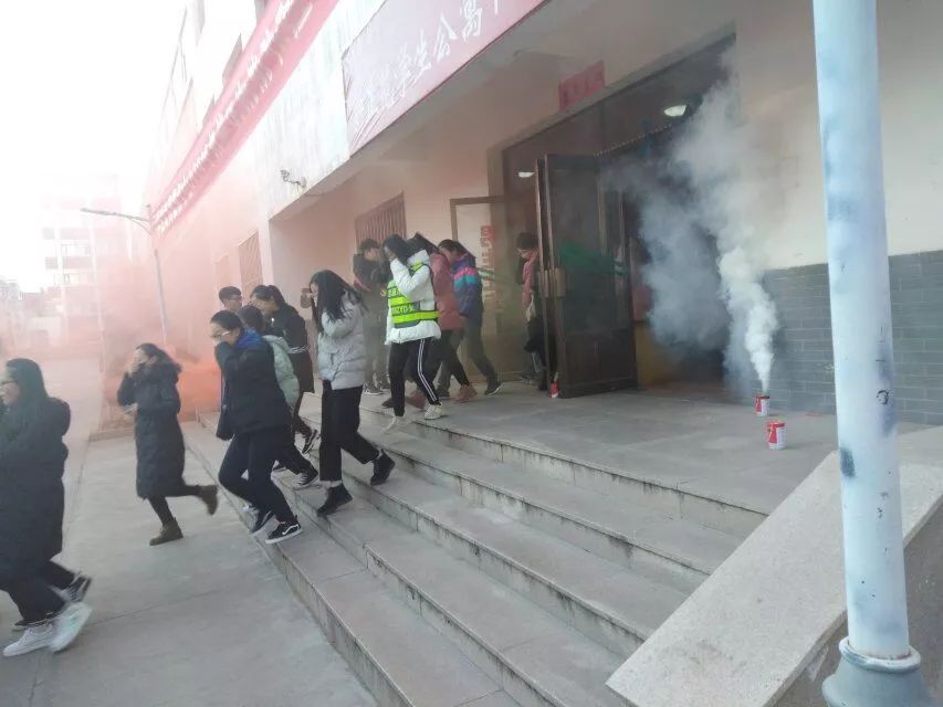 微信图片_20181123164035.jpg 微信图片_20181123164035.jpg